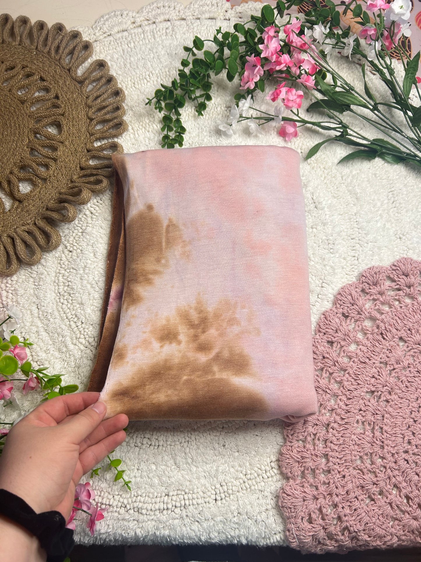 Brown/pink tie-dye